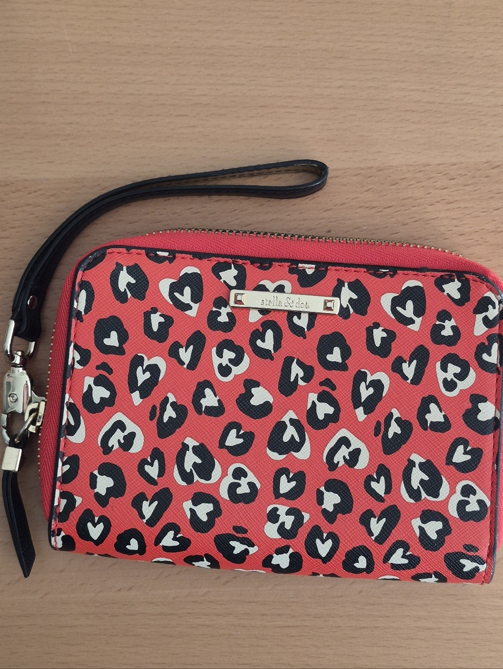 Stella & Dot wristlett wallet